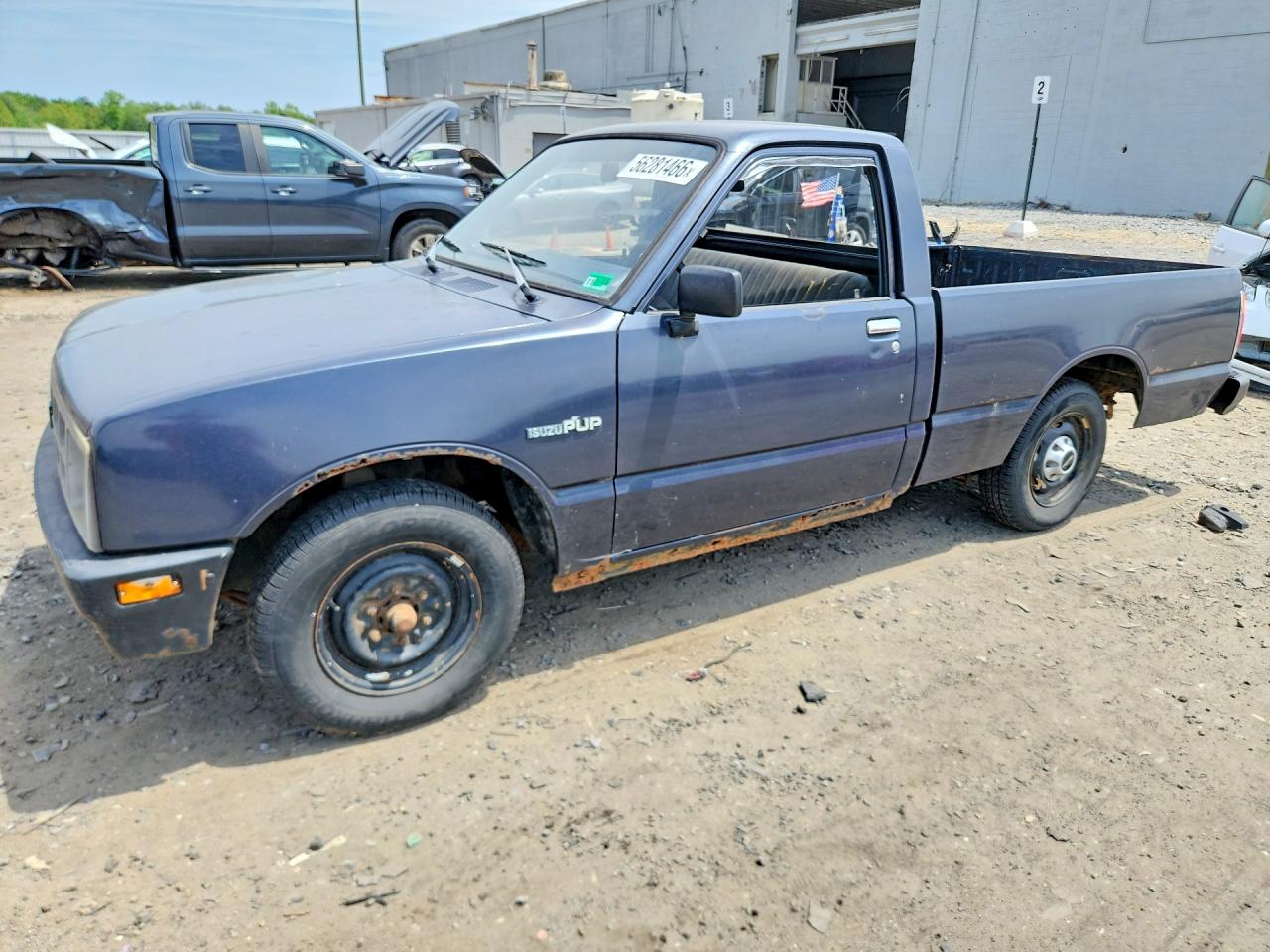 1985 Isuzu Pickup, VIN JAABL14A8F0712703 — Minor dents and scratches