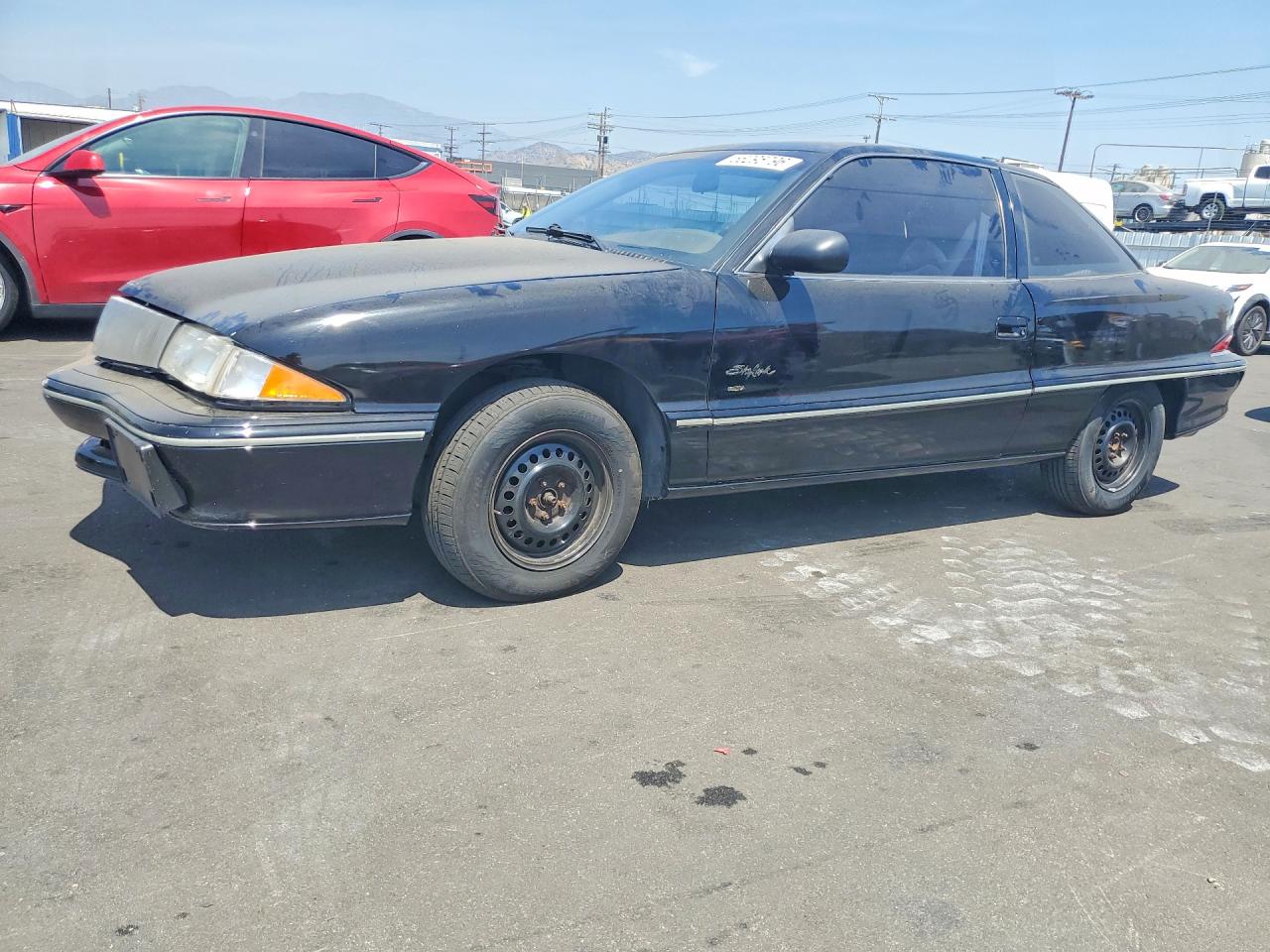 1993 Buick Skylark, VIN 1G4NV14N9PC261201 — Front end