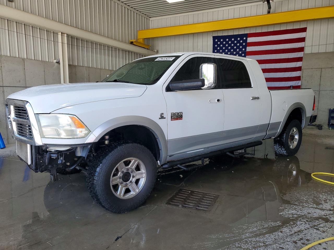 2012 Ram 2500 Laramie, VIN 3C6UD5NL4CG199518 — Front end