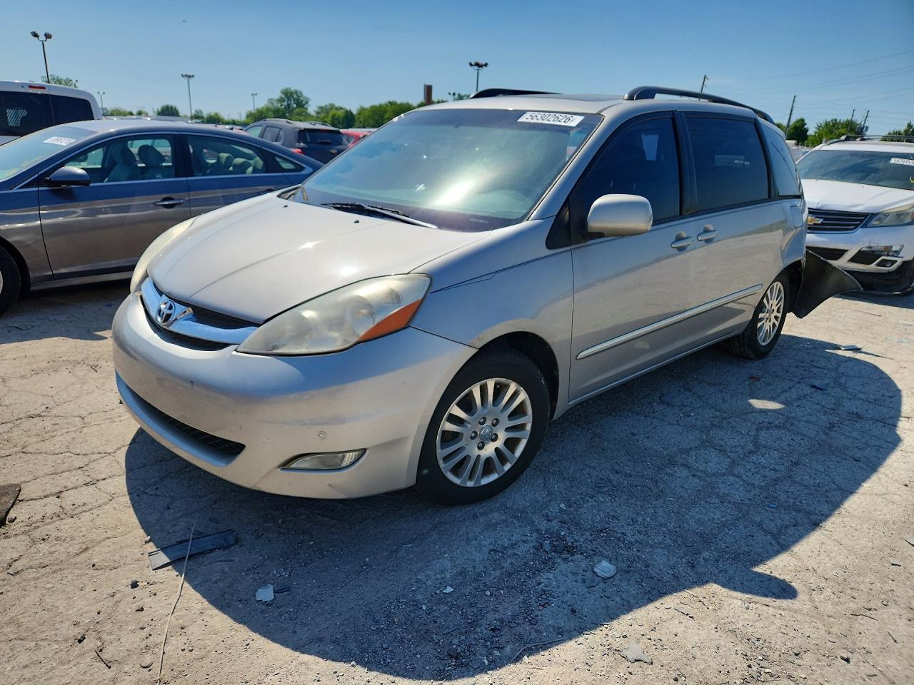 2007 Toyota Sienna XLE, VIN 5TDZK22C37S046529 — Rear end