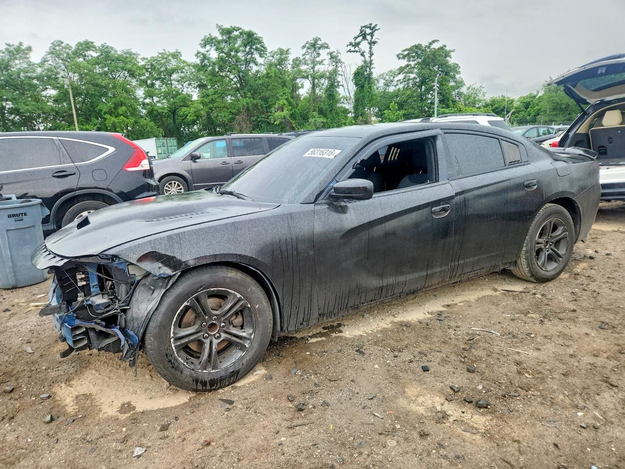 2015 Dodge Charger SE, VIN 2C3CDXBG7FH843805 — Front end