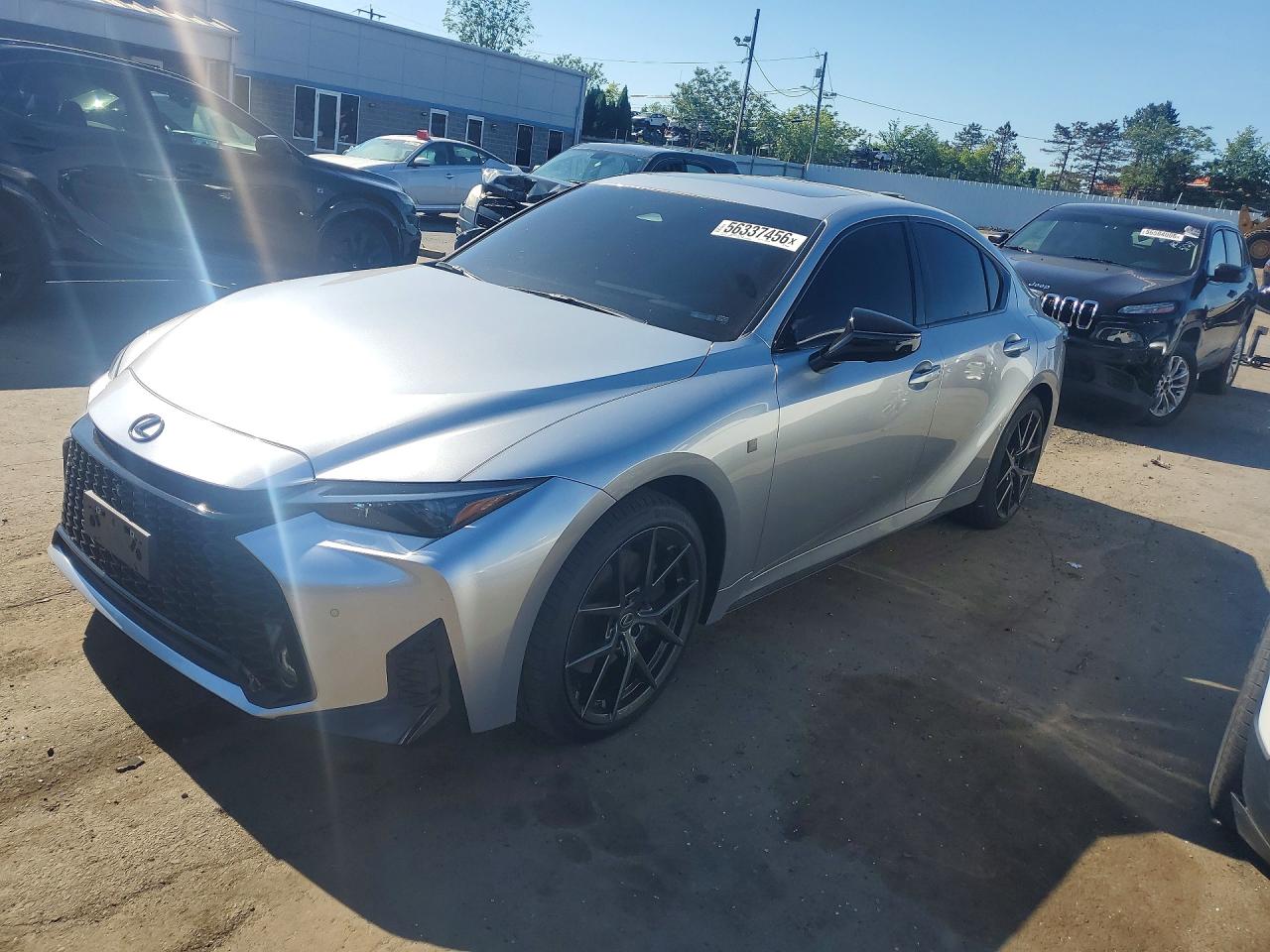 2026 Lexus IS 350 F Sport, VIN JTHBZ1E27T5046008 — Бок