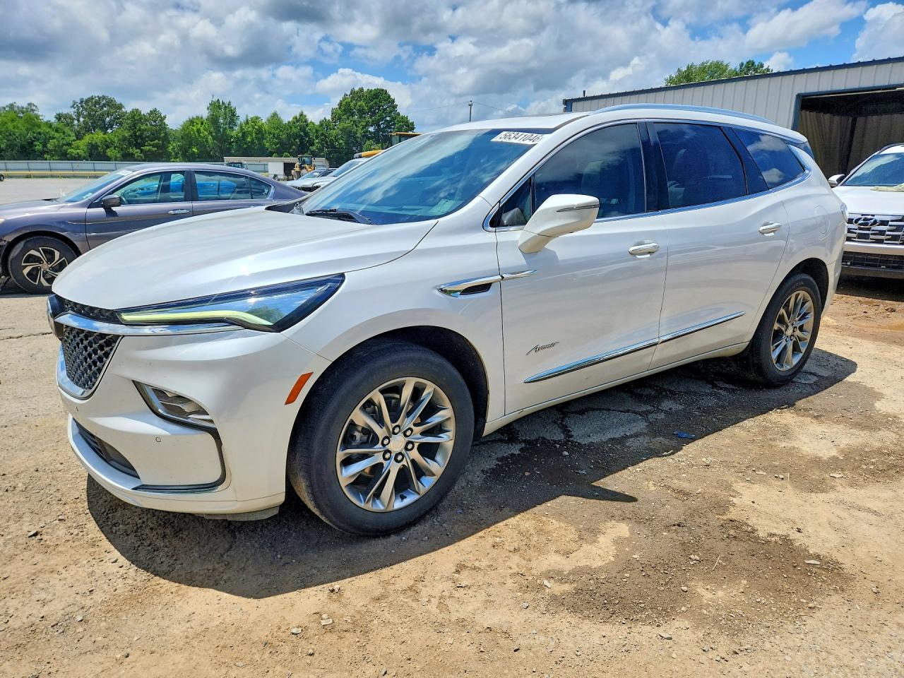 2022 Buick Enclave Avenir, VIN 5GAERDKW2NJ121698 — Side