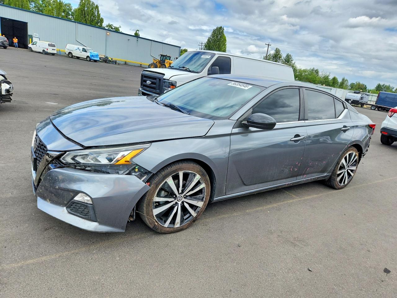 2020 Nissan Altima SR, VIN 1N4BL4CV6LN303960 — Rear end