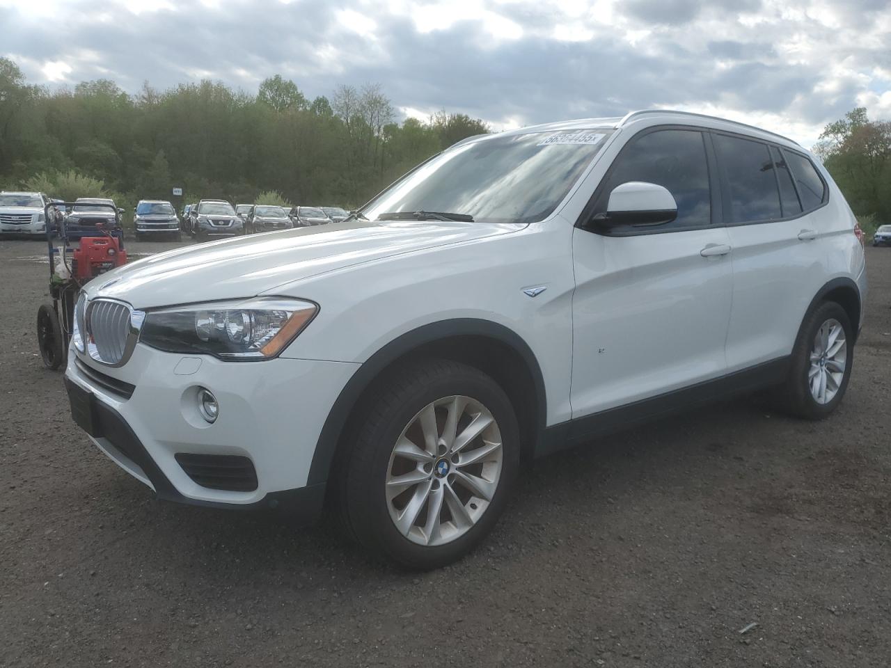 2016 BMW X3 xDrive28i, VIN 5UXWX9C59G0D64964 — Фото с аукциона 1 of 13