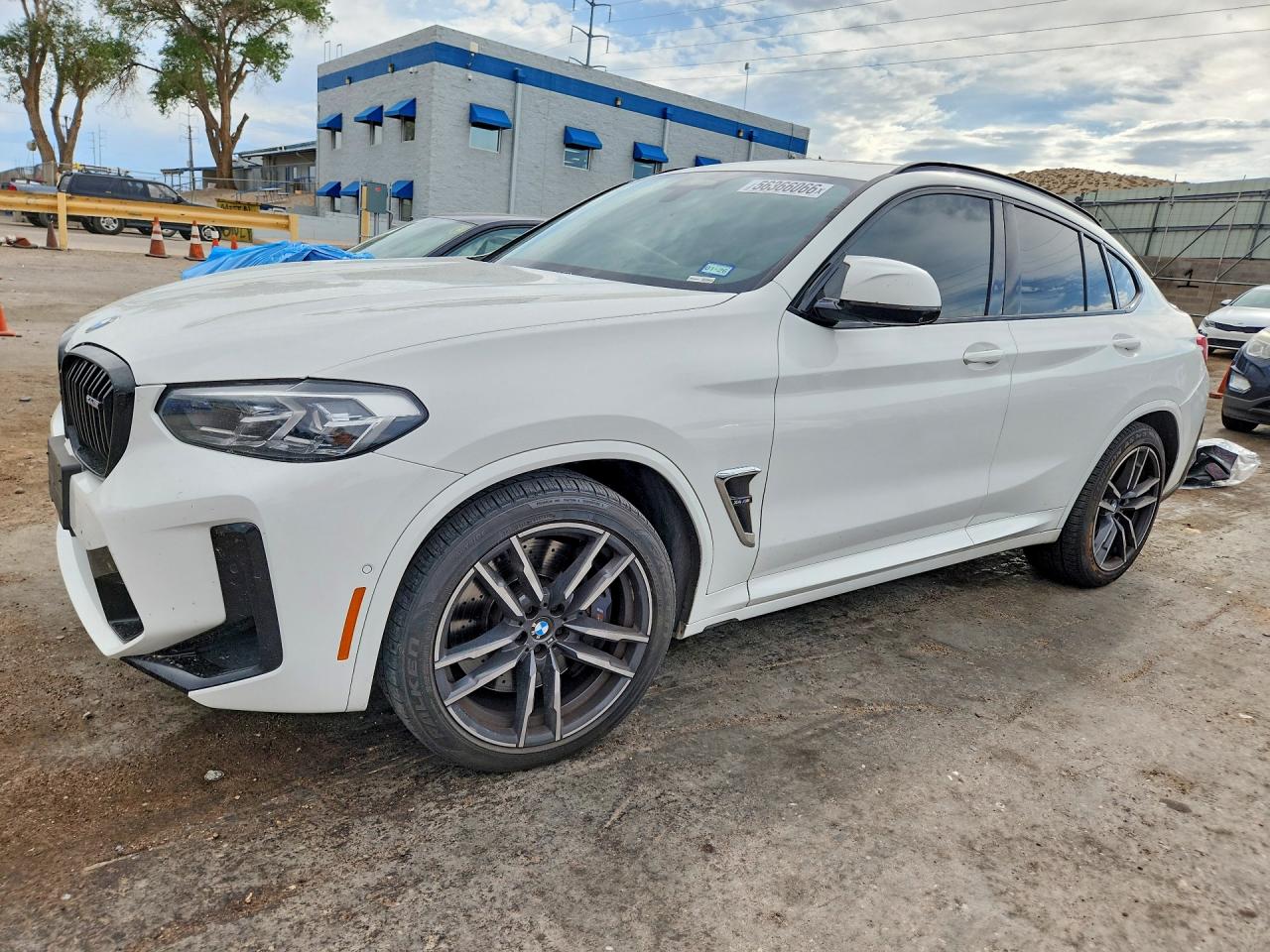 2022 BMW X4 M, VIN 5YM23EC06N9J53503 — Механическое
