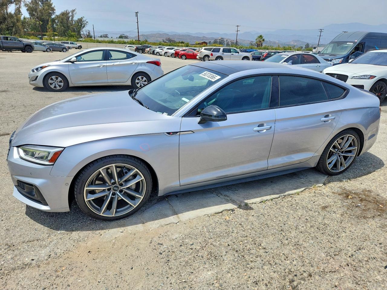 2019 Audi A5 Sportback Prestige, VIN WAUFNCF57KA071271 — Бок