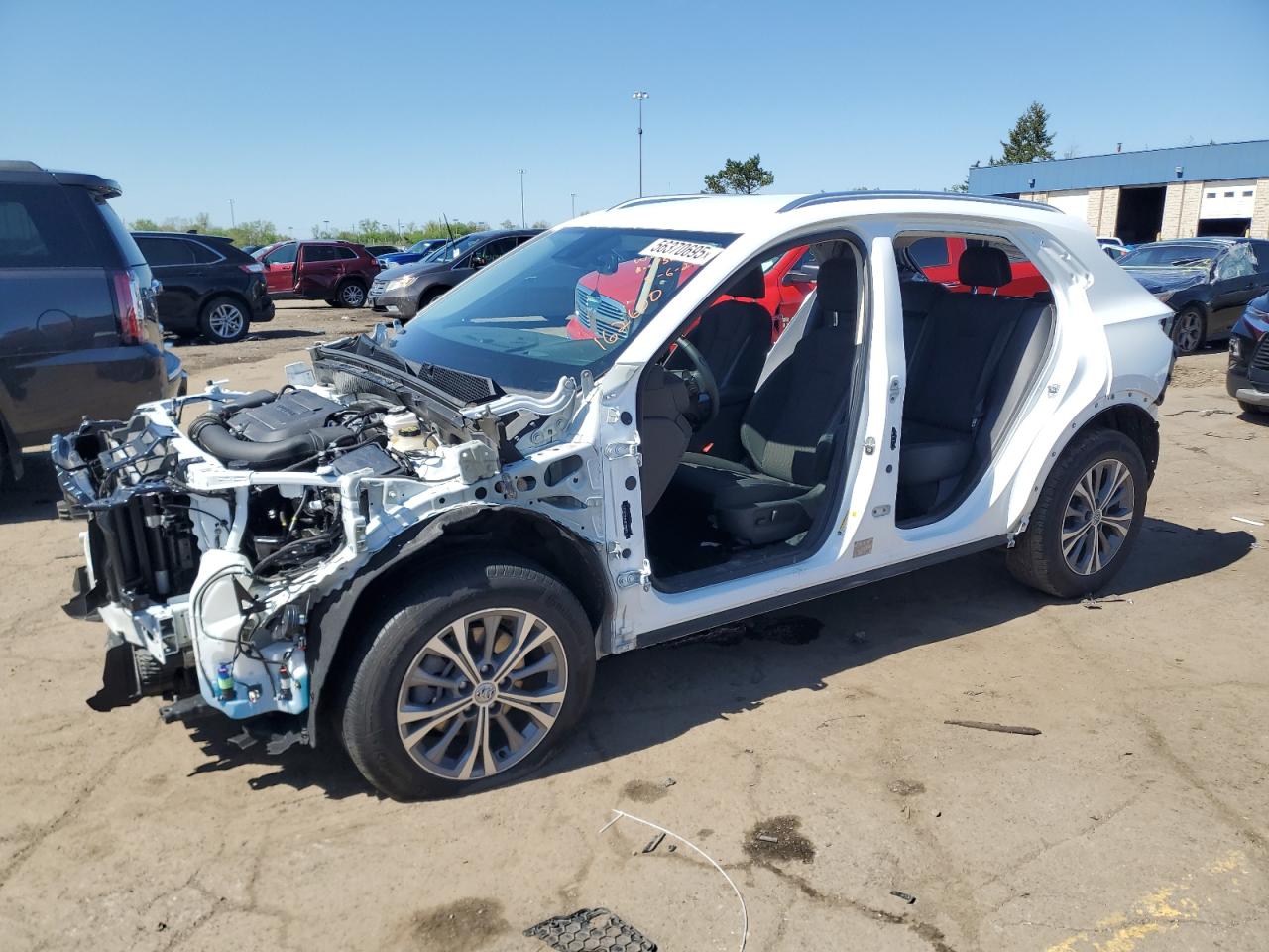 2022 Buick Envision Preferred, VIN LRBAZLR49ND162600 — Stripped