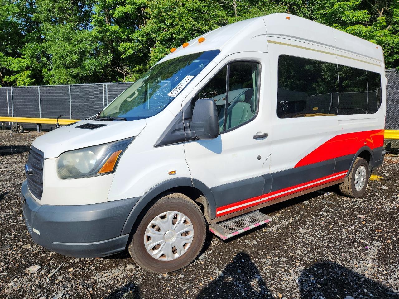 2017 Ford Transit, VIN 1FTBW2XM8HKA02929 — Мелкие вмятины и царапины