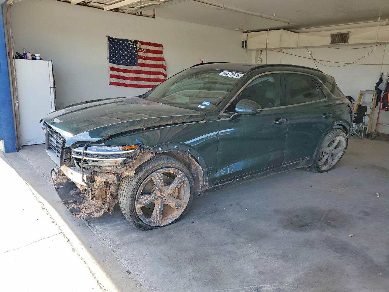 2022 Genesis GV70 2.5T, VIN KMUMADTB3NU051072 — Front end