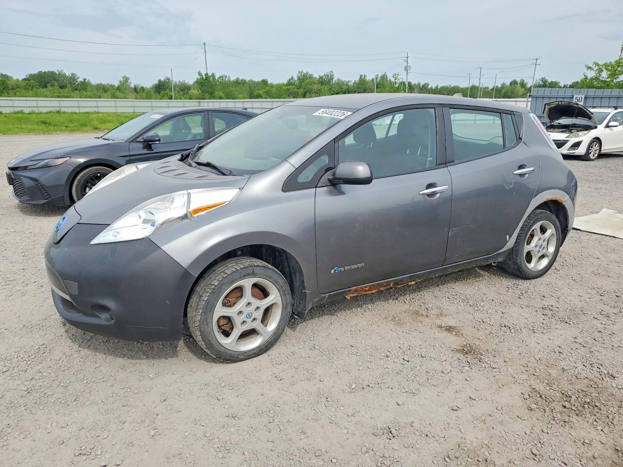 2014 Nissan LEAF SV, VIN 1N4AZ0CP7EC330569 — Механическое