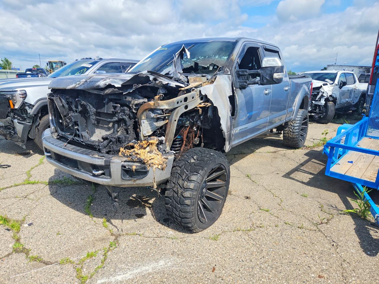 2020 Ford F-350 Lariat, VIN 1FT8W3BT3LEC38992 — Burn