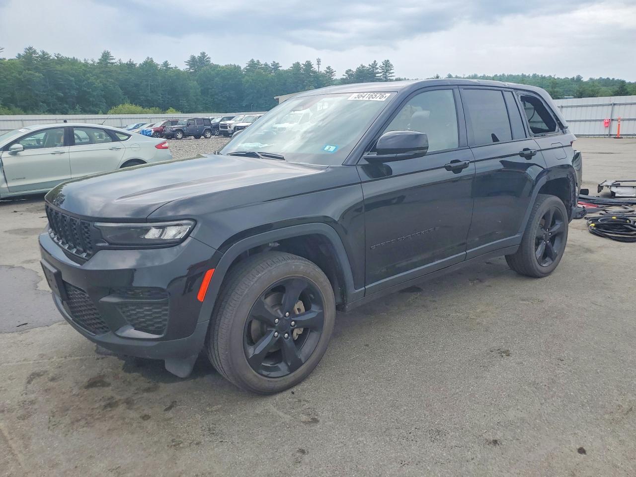 2023 Jeep Grand Cherokee Altitude, VIN 1C4RJHAG9PC520379 — Stripped