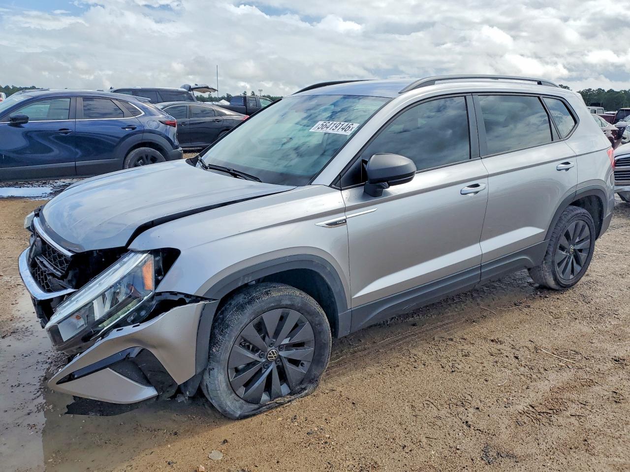 2024 Volkswagen Taos S, VIN 3VV5X7B24RM065213 — Front end