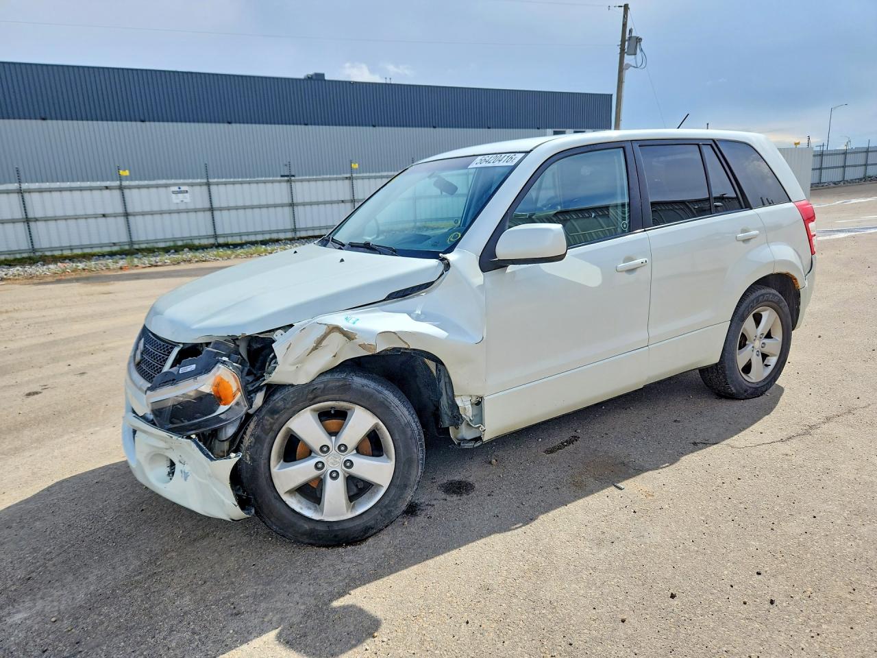 2012 Suzuki Grand Vitara Premium, VIN JS3TD0D6XC4100315 — Front end