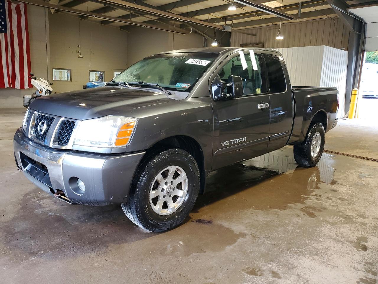 2006 Nissan Titan SE, VIN 1N6BA06B56N560586 — Minor dents and scratches