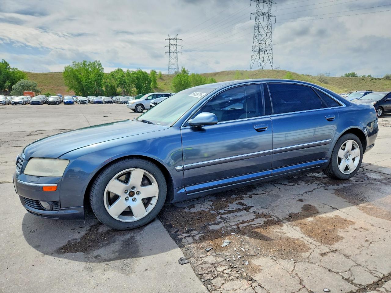 2004 Audi A8, VIN WAUML44EX4N013768 — Side