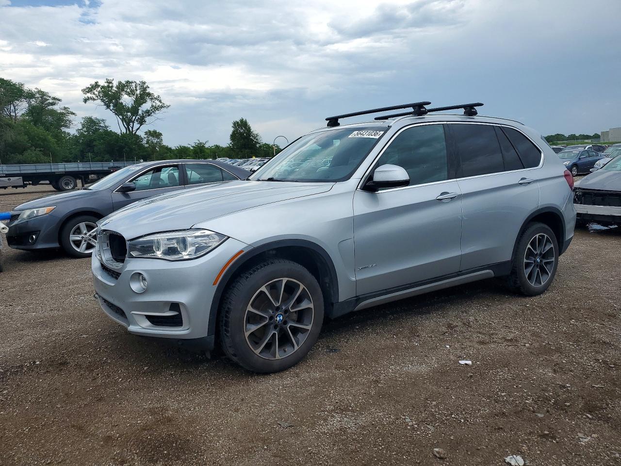2017 BMW X5 xDrive35i, VIN 5UXKR0C55H0V64937 — Front end