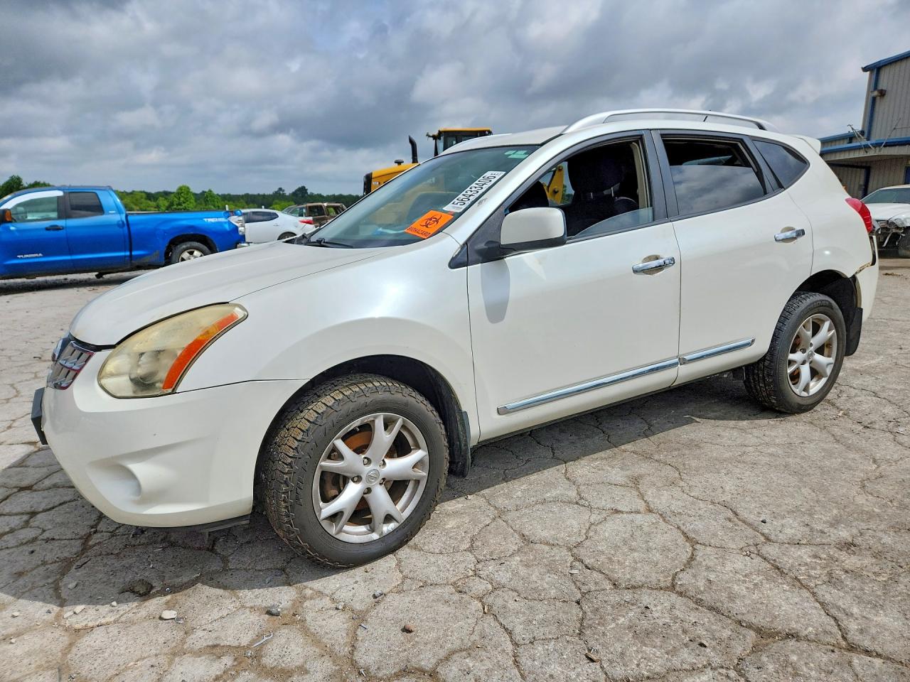 2011 Nissan Rogue SV, VIN JN8AS5MT8BW168571 — Rear end