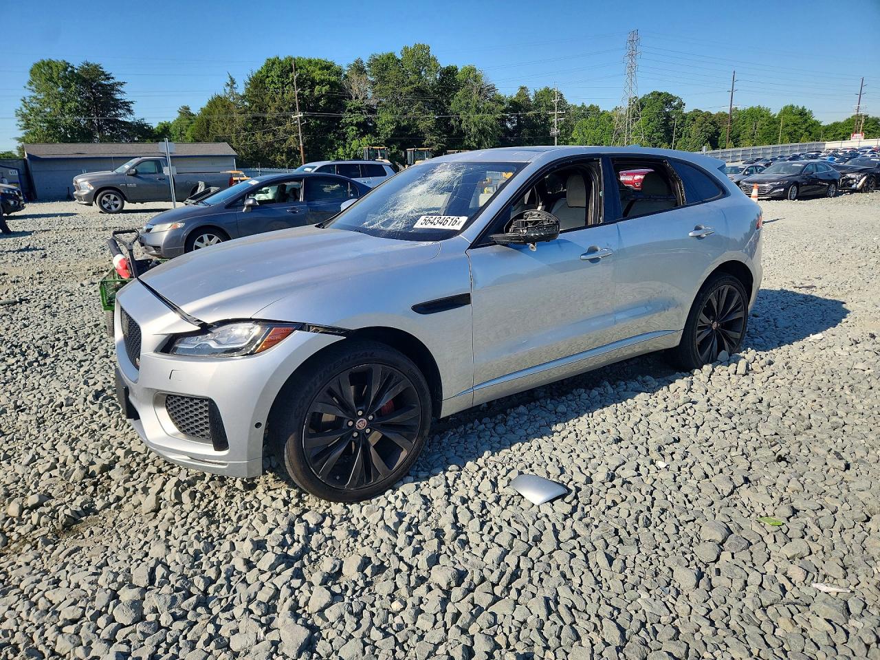 2017 Jaguar F-Pace First Edition, VIN SADCP2BV7HA056461 — Vandalism