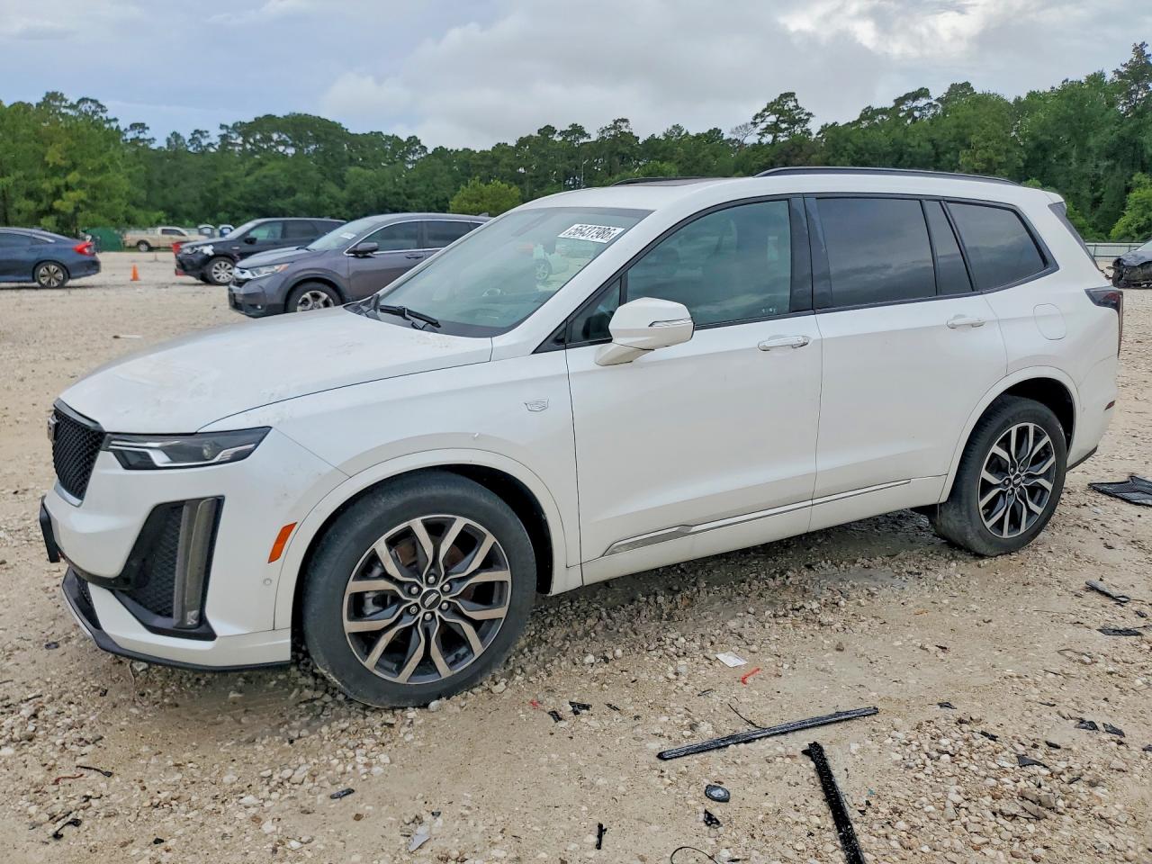 2021 Cadillac XT6 Sport, VIN 1GYKPGRS4MZ232968 — Vandalism