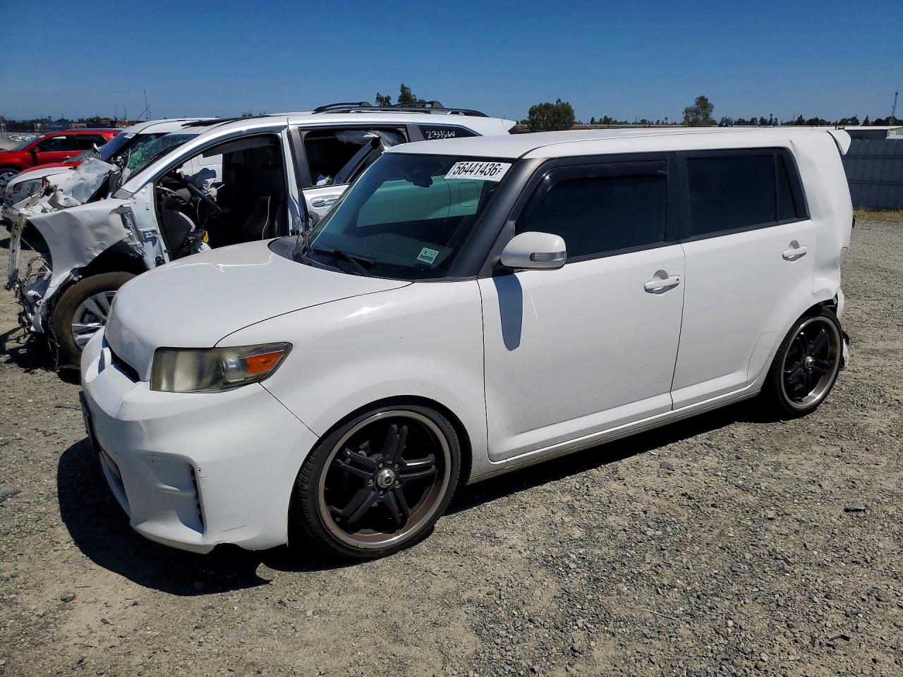 2015 Scion xB, VIN JTLZE4FE3FJ082168 — Зад