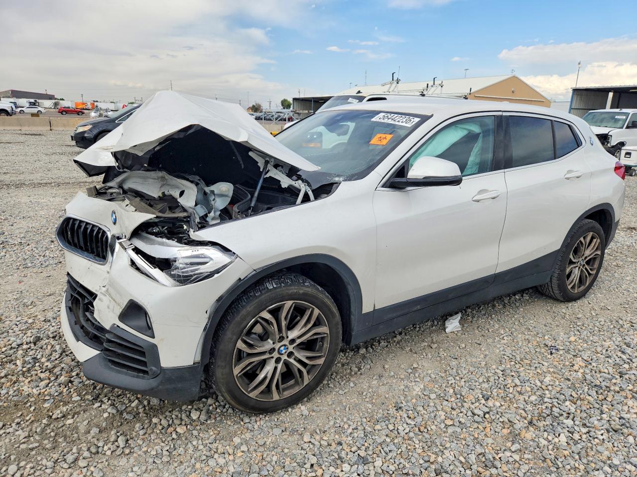 2019 BMW X2 xDrive28i, VIN WBXYJ5C55KEF83245 — Перед
