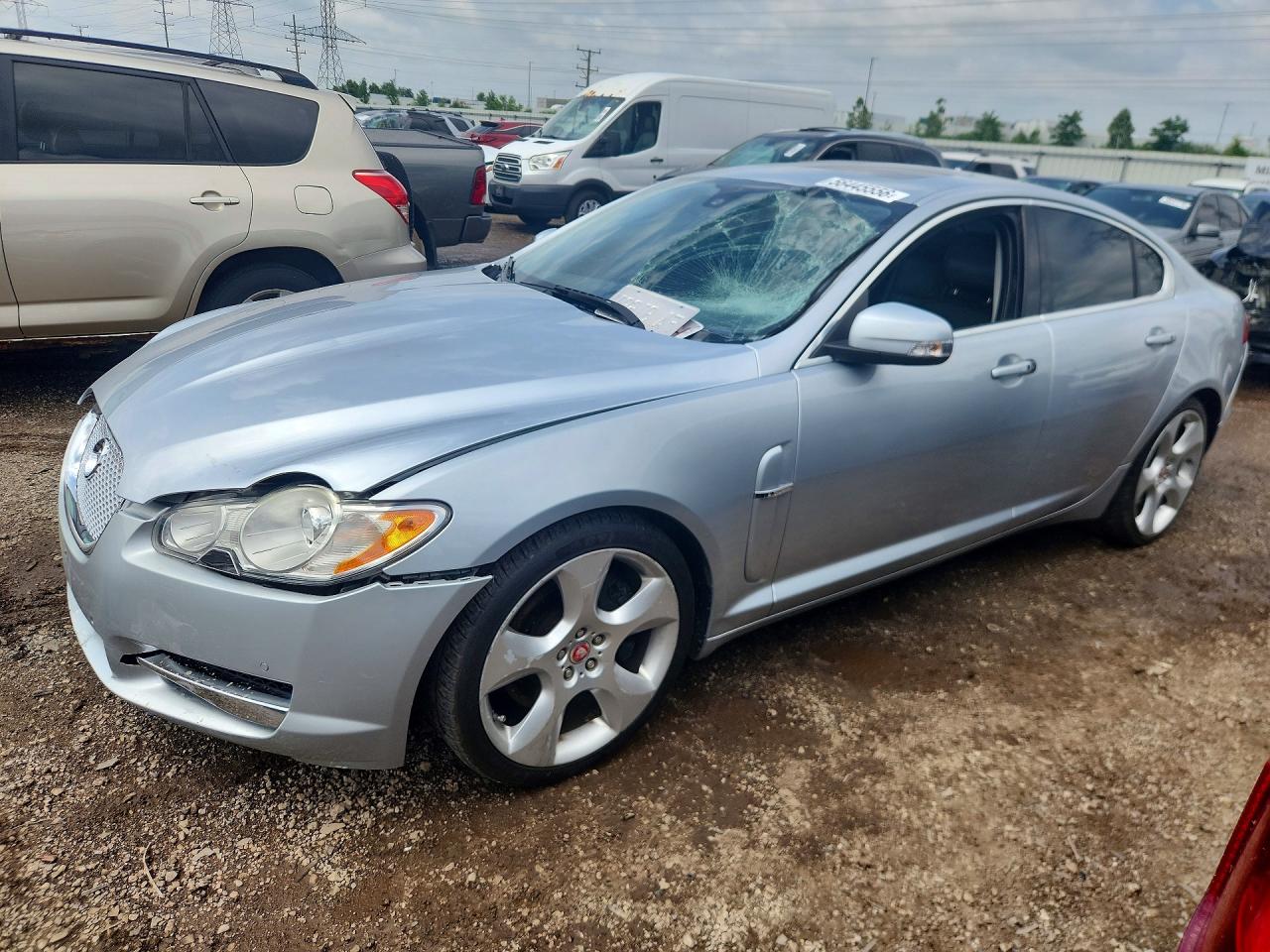 2009 Jaguar XF Supercharged, VIN SAJWA07C391R35674 — Roof