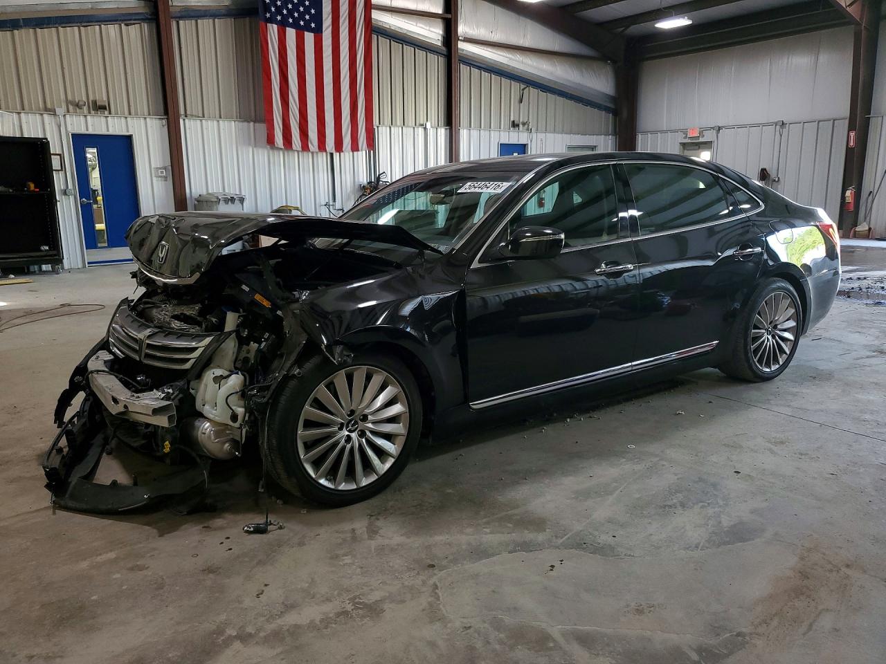 2015 Hyundai Equus Signature, VIN KMHGH4JH4FU095890 — Front end