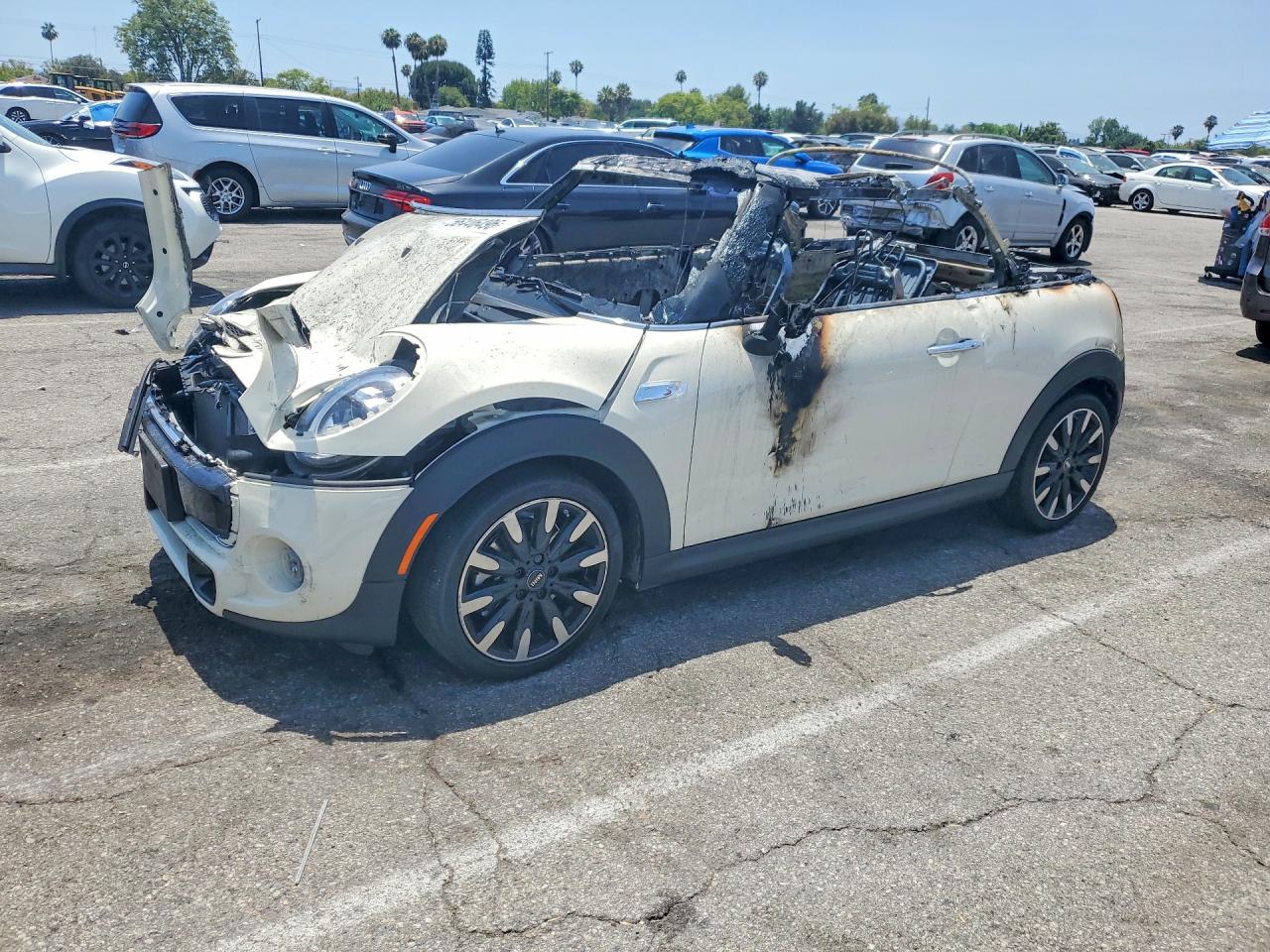 2021 MINI Convertible Cooper S, VIN WMWWJ5C06M3M81583 — Interior fire