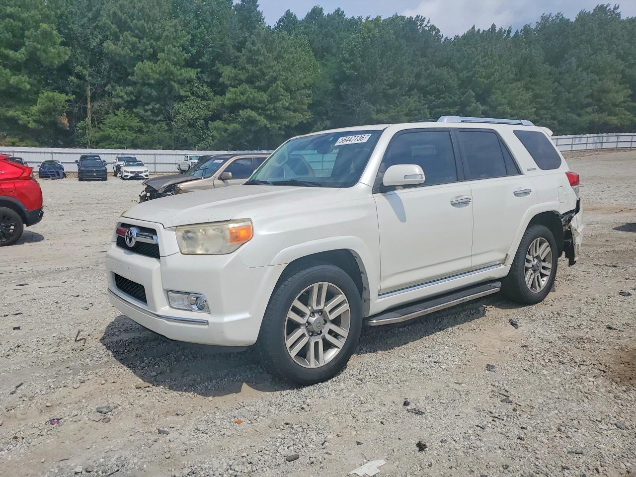 2010 Toyota 4Runner SR5, VIN JTEZU5JR5A5003398 — Rear end