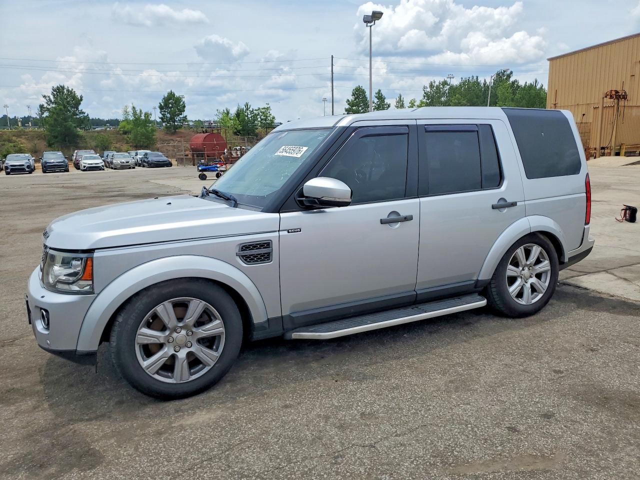 2015 Land Rover LR4 HSE, VIN SALAG2V61FA743030 — Minor dents and scratches