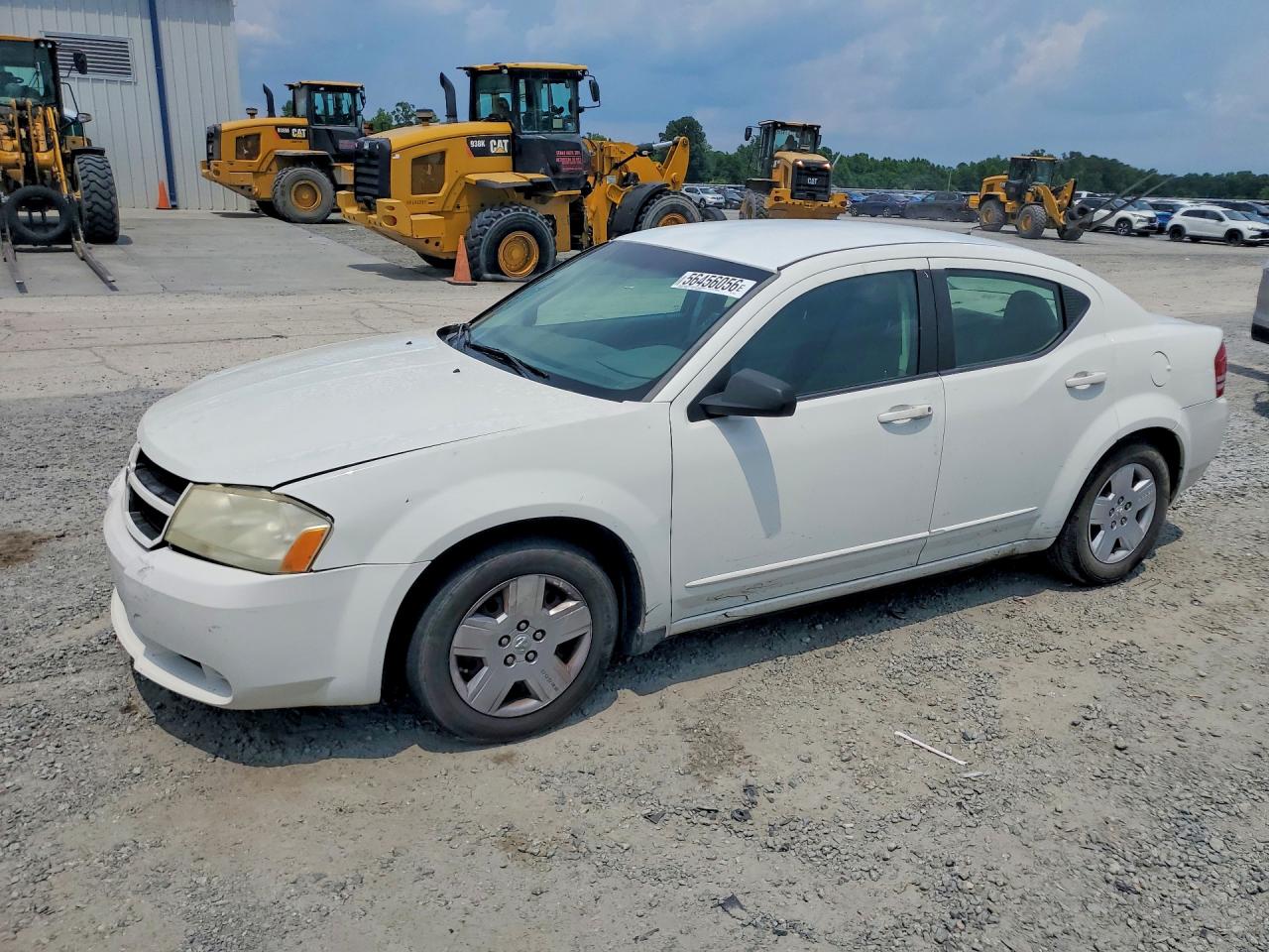 2008 Dodge Avenger SE, VIN 1B3LC46K68N189631 — Front end