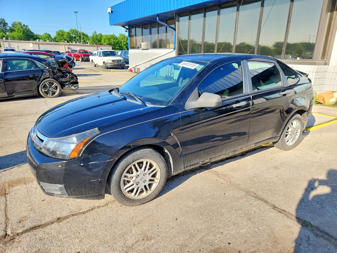 2011 Ford Focus SE, VIN 1FAHP3FN2BW160860 — Rear end
