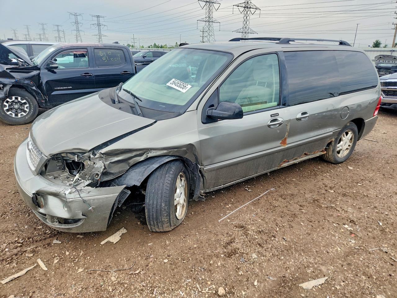 2006 Ford Freestar SEL, VIN 2FMZA522X6BA23515 — Front end