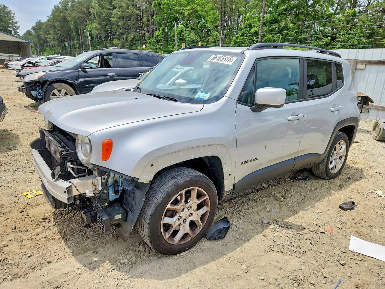 2016 Jeep Renegade Latitude, VIN ZACCJBBT5GPD11747 — Front end