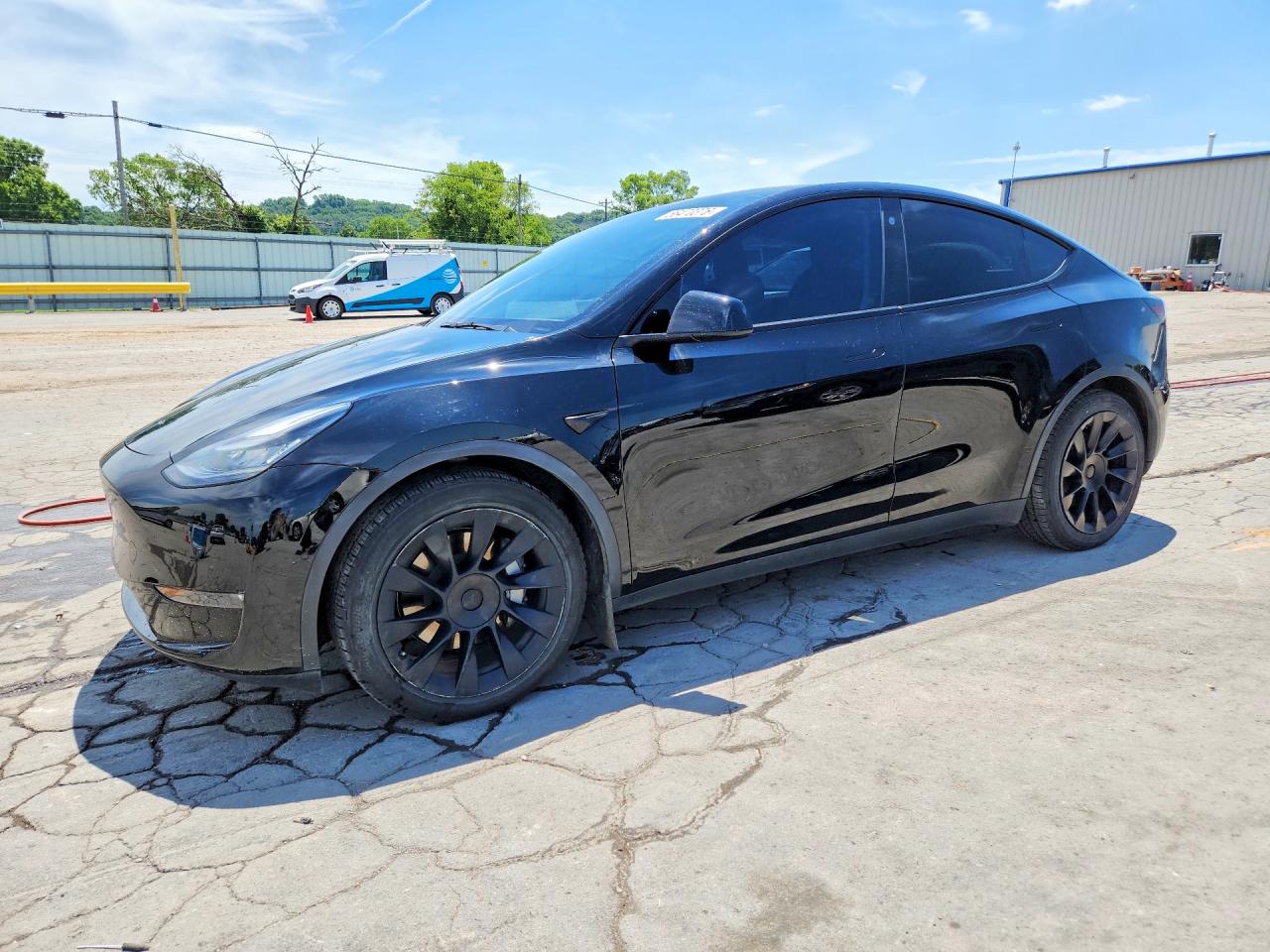 2021 Tesla Model Y Long Range, VIN 5YJYGDEE5MF089632 — Мелкие вмятины и царапины