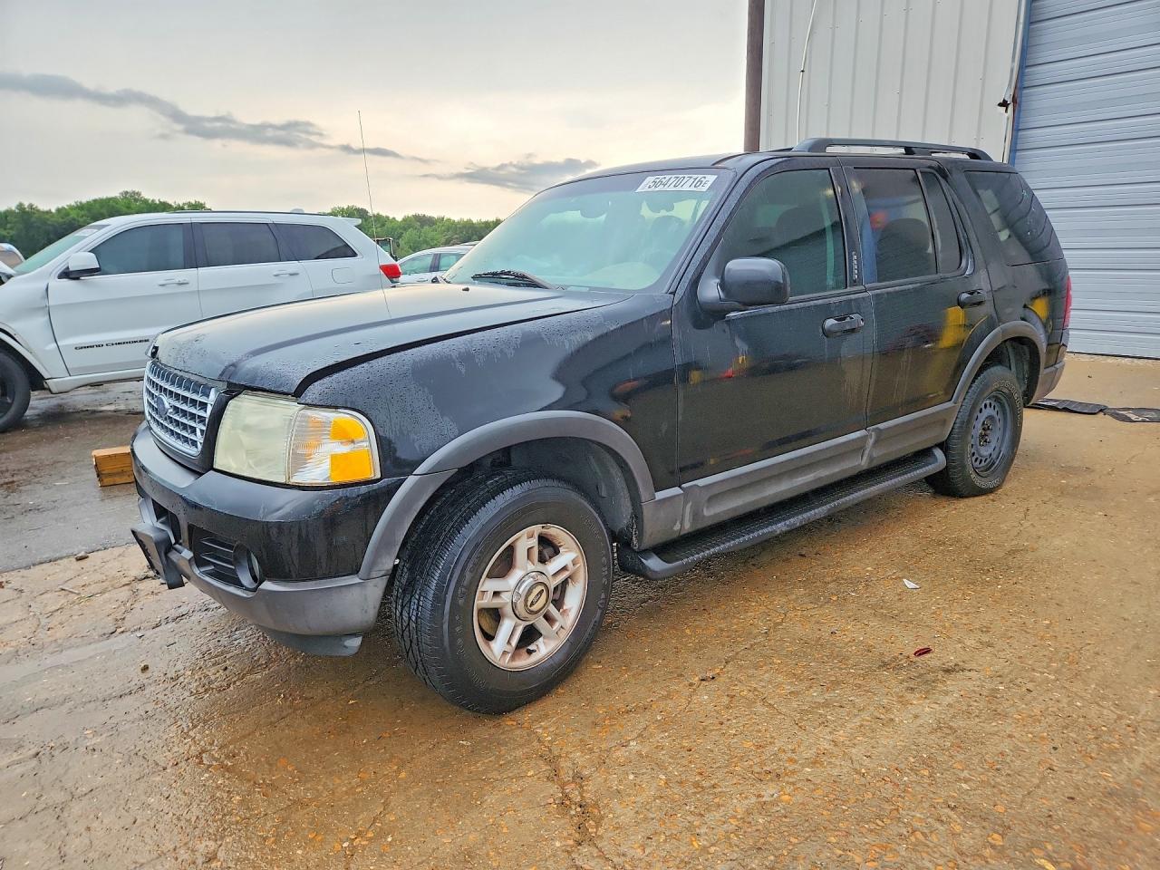 2003 Ford Explorer XLT, VIN 1FMZU73K83UC37913 — Rear end