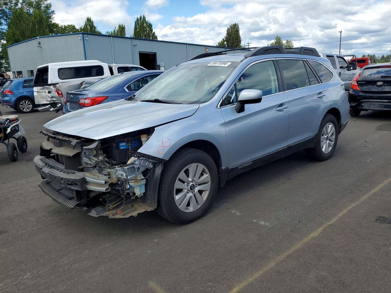 2017 Subaru Outback Premium, VIN 4S4BSADC3H3301123 — Фото с аукциона 1 of 4