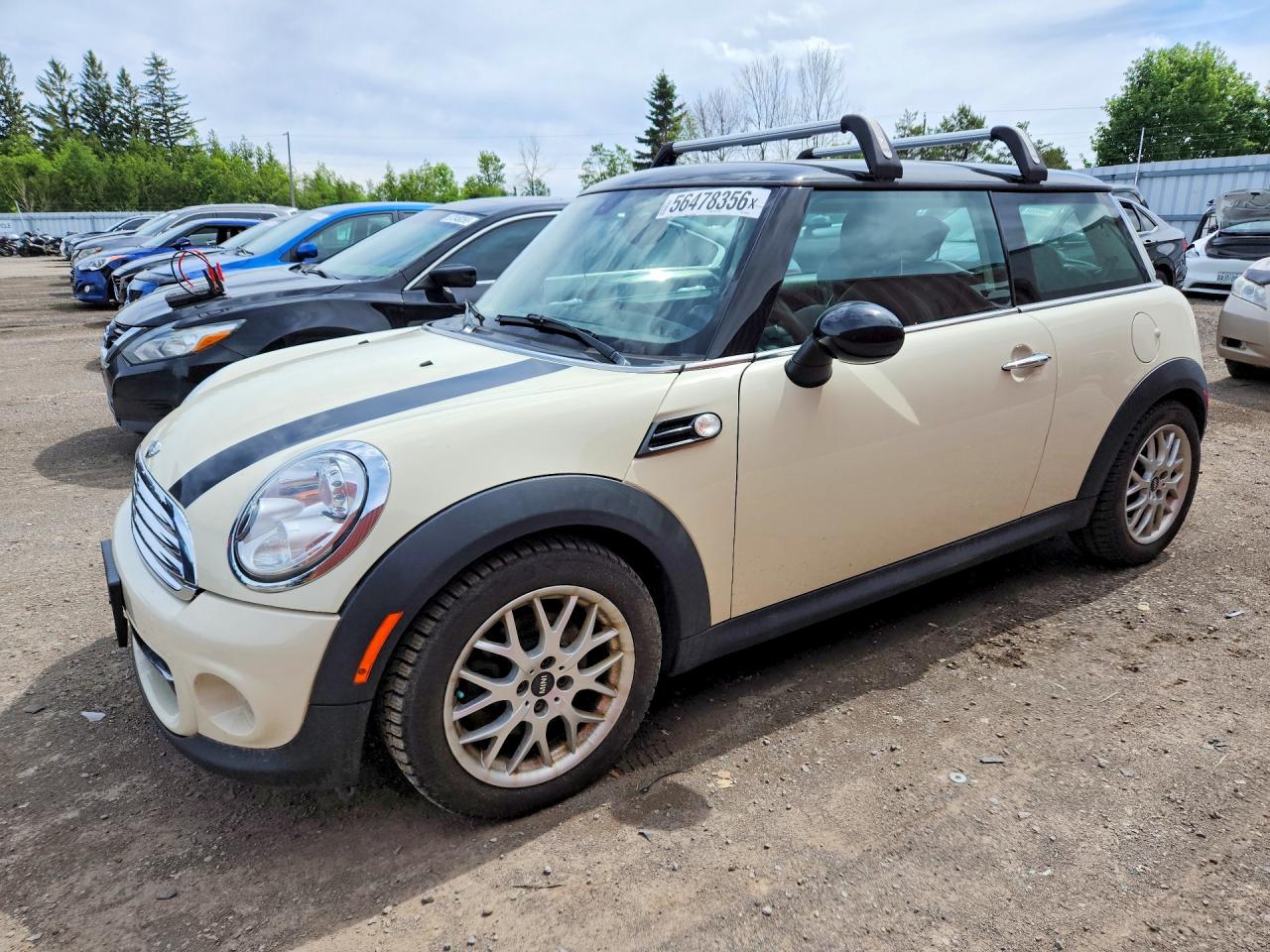 2013 MINI Hardtop, VIN WMWSU3C5XDT692307 — Side