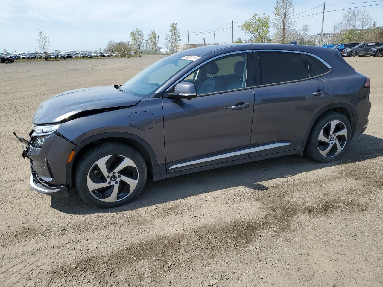 2024 VinFast VF 8 Eco, VIN RLLV1AEB8RH006281 — Перед