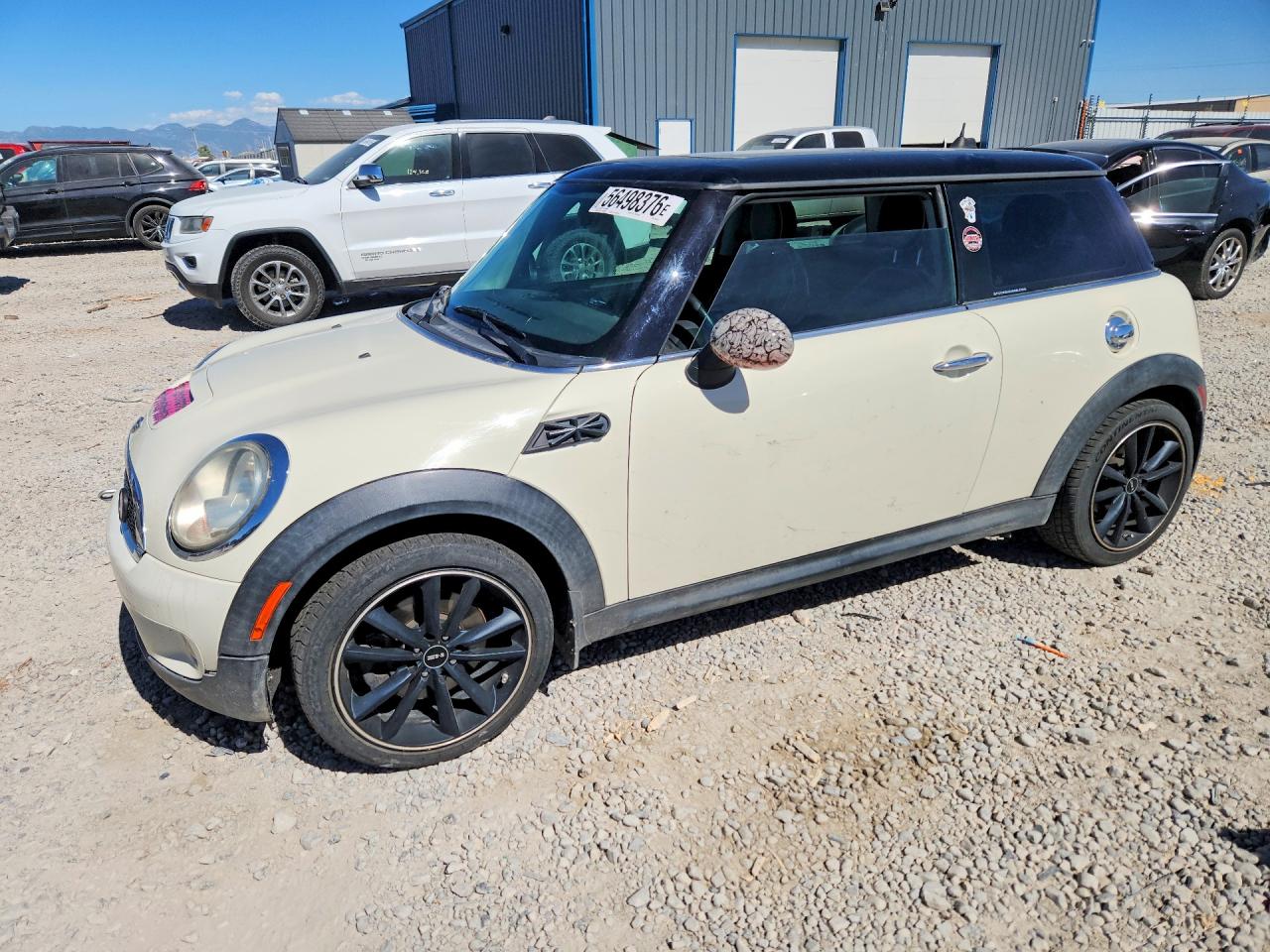 2007 MINI Hardtop S, VIN WMWMF73537TT84037 — Зад