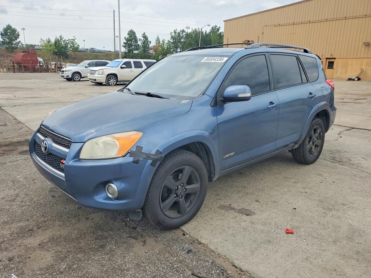 2009 Toyota RAV4 Limited, VIN 2T3BK31V19W005425 — Rear end