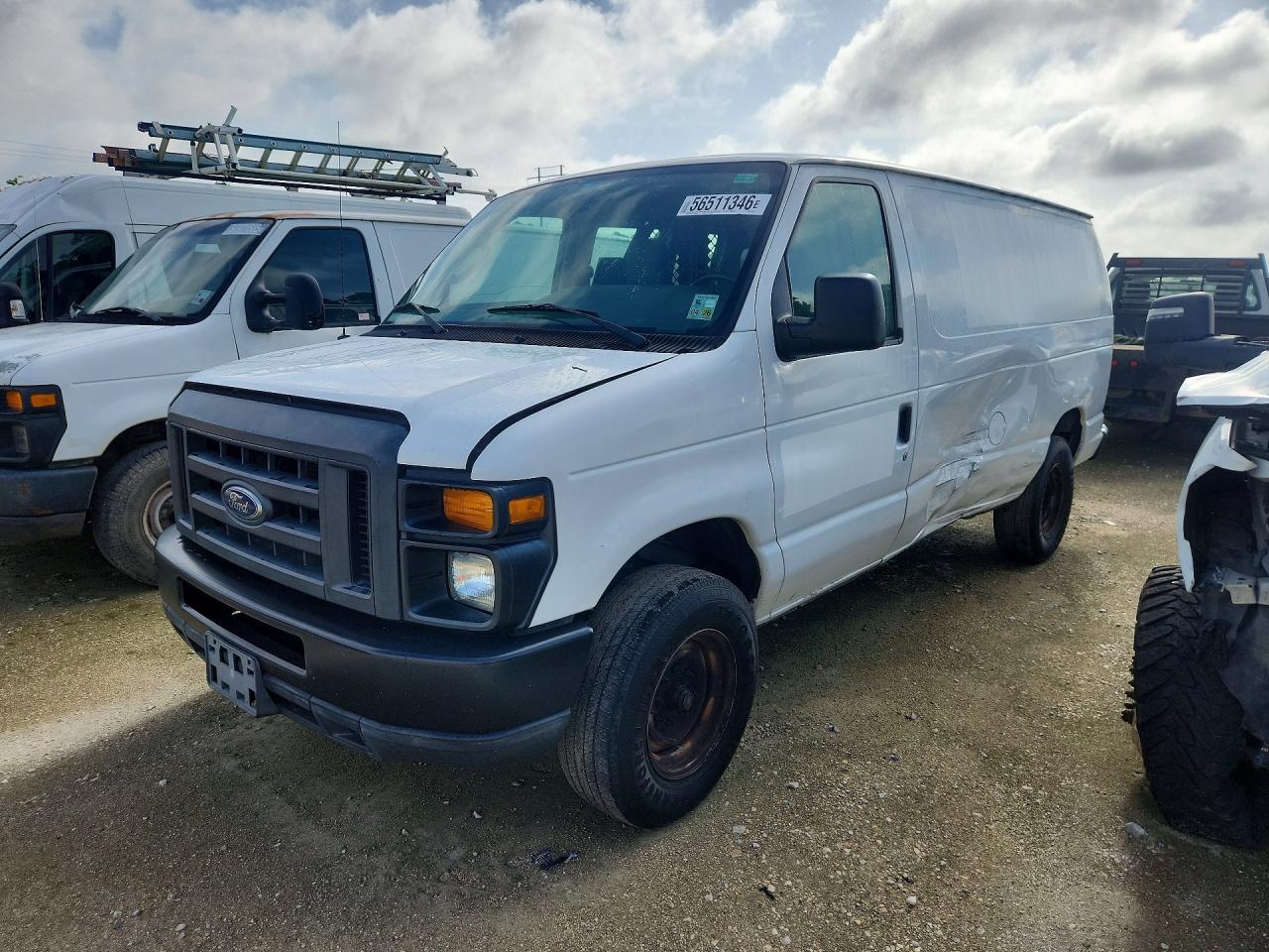 2013 Ford Econoline Cargo Commercial, VIN 1FTNE2EW8DDB31398 — Side