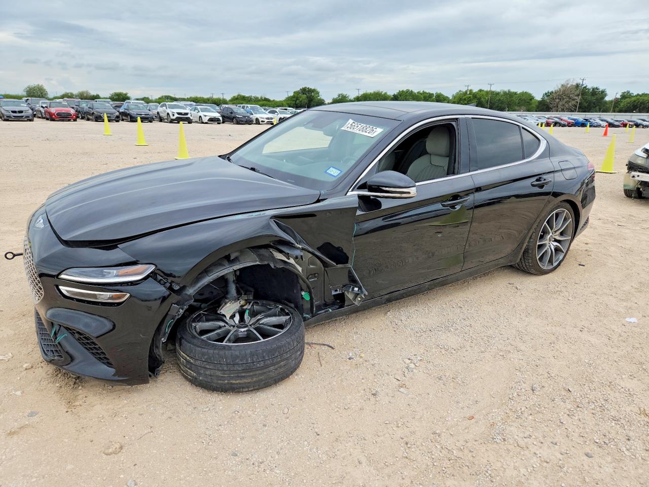 2022 Genesis G70 2.0T, VIN KMTG34TA5NU103725 — Front end