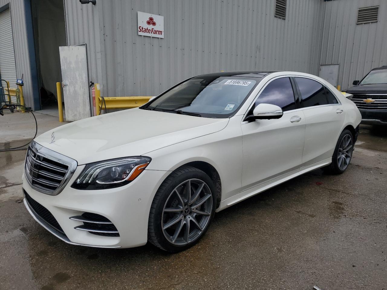 2019 Mercedes-Benz S 560, VIN WDDUG8DB1KA443364 — Rear end