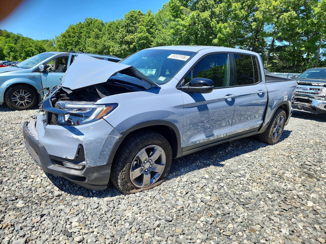 2025 Honda Ridgeline TrailSport, VIN 5FPYK3F6XSB005969 — Front end