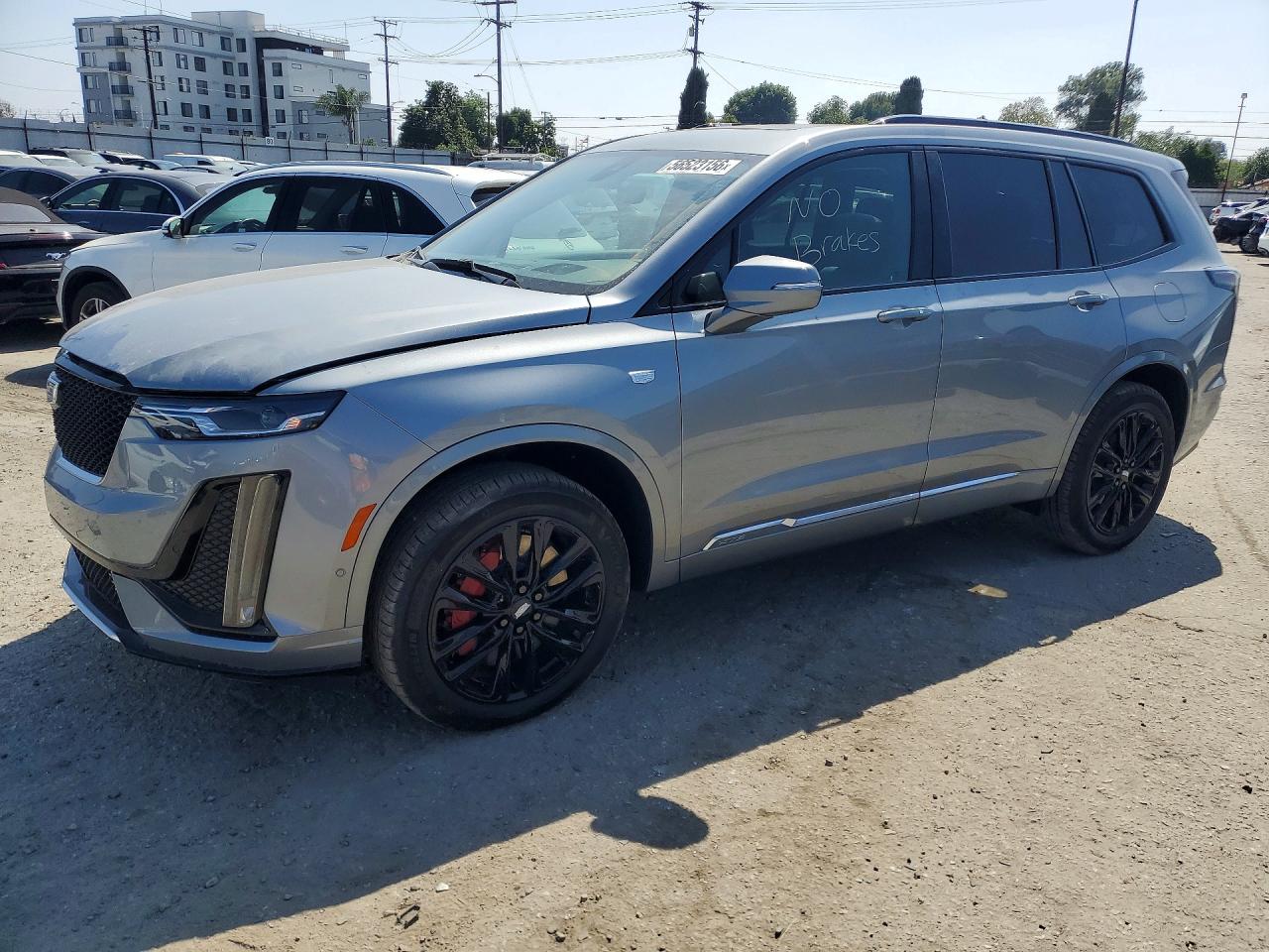 2025 Cadillac XT6 AWD Sport, VIN 1GYKPGRS2SZ151089 — Front end