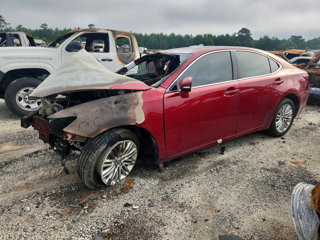 2014 Lexus ES 330, VIN JTHBK1GG0E2115185 — Burn