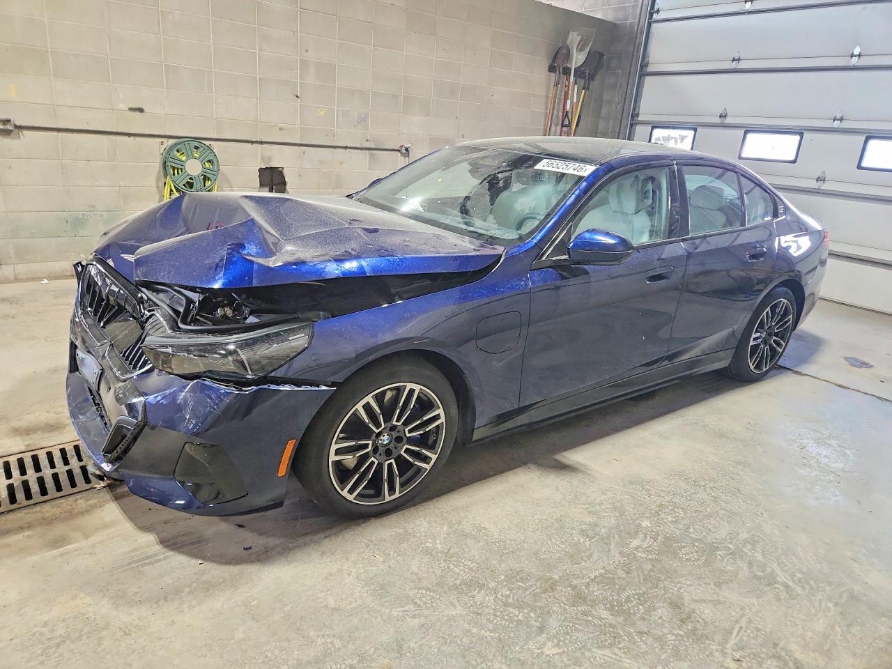 2026 BMW 5 Series 550e xDrive, VIN WBA13FK00TCW71521 — Front end